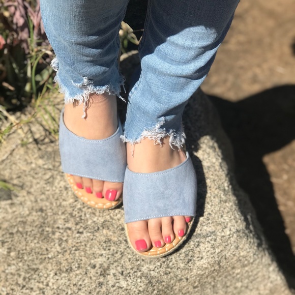 💙 ESPADRILLE SLIDES💙 - Picture 5 of 5